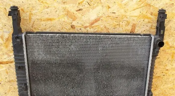 Chevrolet Captiva Coolant radiator