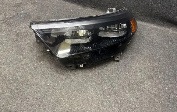 Ford Explorer VI Headlight/headlamp LB5B13W030JK LB5B13035JK