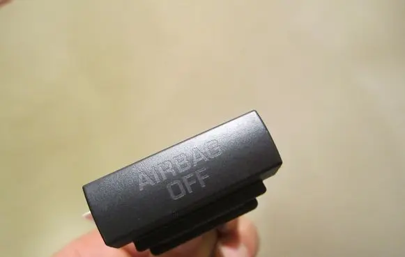 Skoda Octavia Mk2 (1Z) Passenger airbag on/off switch 1Z0919235C