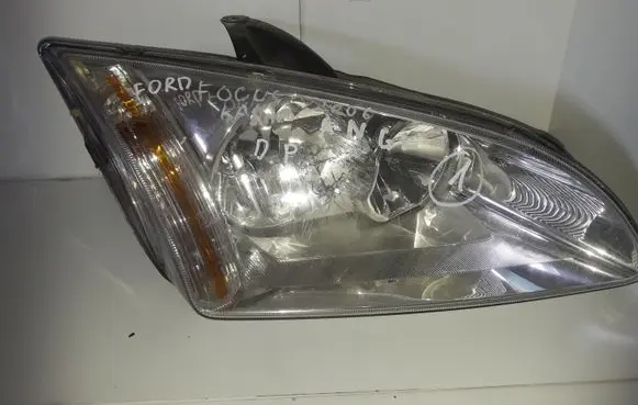 Ford Focus Headlight/headlamp