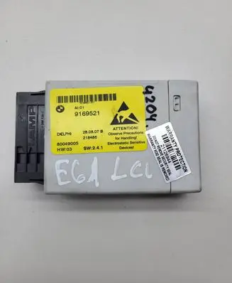 BMW 5 E60 E61 Central console control unit 9169521