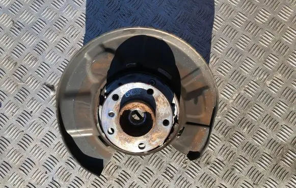 BMW 3 GT F34 Rear wheel hub