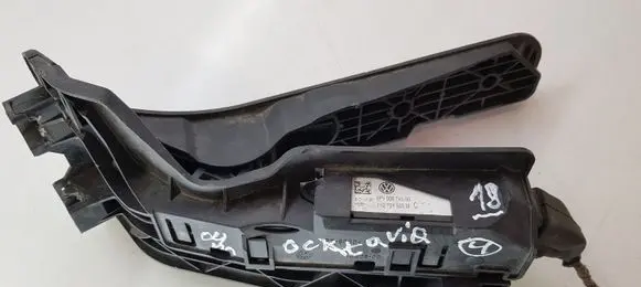Skoda Octavia Mk2 (1Z) Accelerator throttle pedal 6PV00874500 1K2721503M