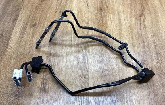 Volvo XC90 Brake vacuum hose/pipe 30051404 24106716