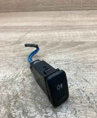 Mitsubishi Space Wagon Fog light switch 90831S HR808290