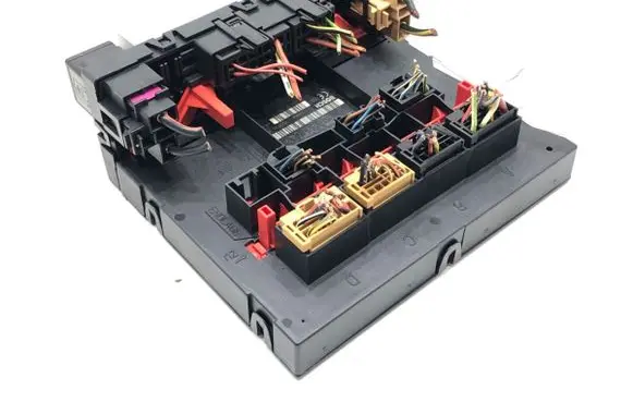Volkswagen Touran I Other control units/modules 3C0937049E