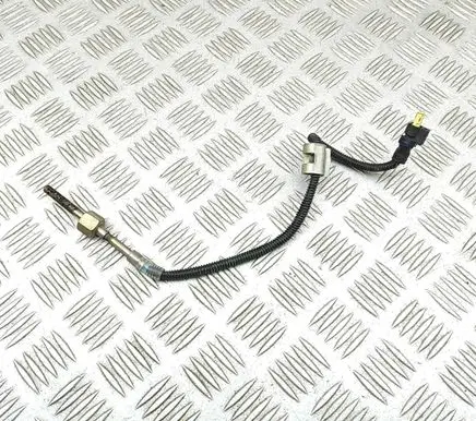 Mercedes-Benz C W205 Oil temperature sensor A0009058904
