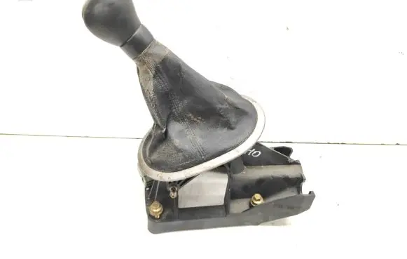 Mazda Tribute Gear shifter/selector 5L847202AD