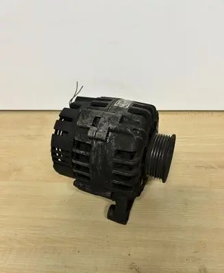 Audi A4 S4 B6 8E 8H Generator/alternator 4Z7903018X