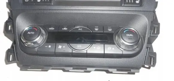 Mazda 3 III Climate control unit BAER61190A 6H09A0113