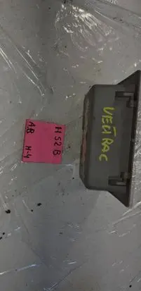 Opel Vectra C Glove box 13173659 24453501 13149796