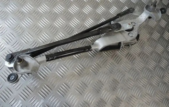 KIA Stinger Front wiper linkage and motor 98110J5000