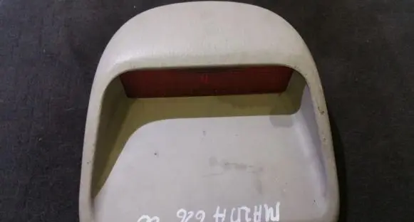 Mazda 626 Third/center stoplight
