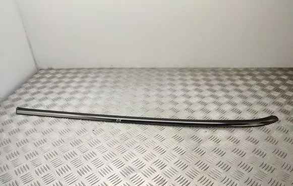 Mini One - Cooper F56 F55 Rear side glass trim 7300019