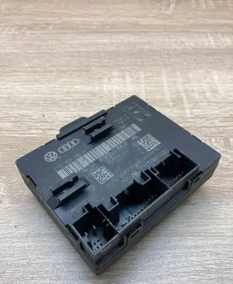 Audi A4 S4 B8 8K Door control unit/module 8T0959795N