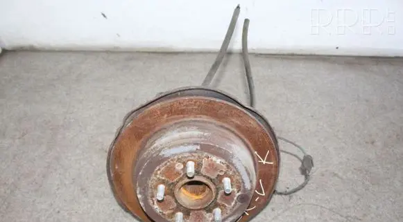 Honda CR-V Rear wheel hub spindle/knuckle 