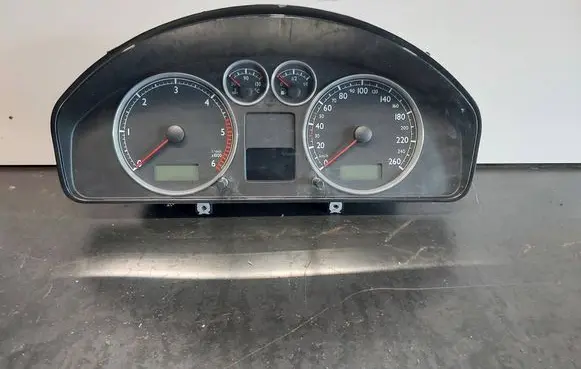 Volkswagen Sharan Speedometer (instrument cluster) 7M7920820Q
