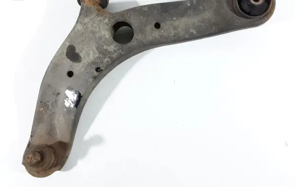 SsangYong Tivoli Front lower control arm/wishbone 4453535000