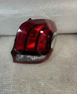 Peugeot 108 Rear/tail lights 815500H132