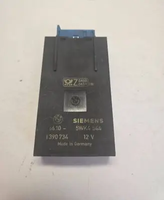 BMW 5 E34 Other relay 66101390734