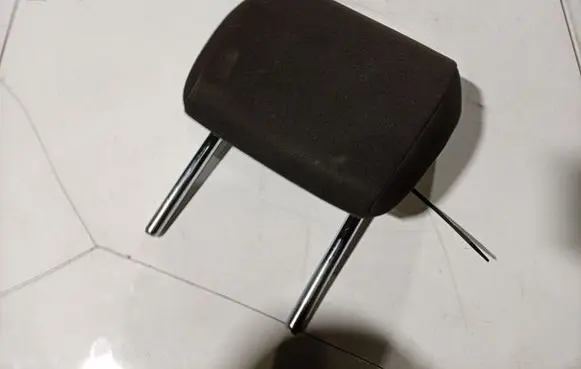 Opel Insignia A Front seat headrest 