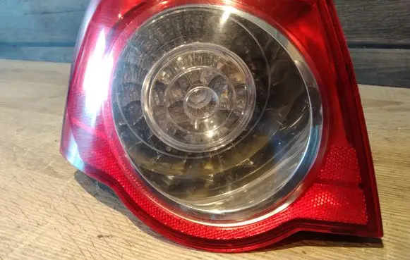 Volkswagen PASSAT B6 Rear/tail lights