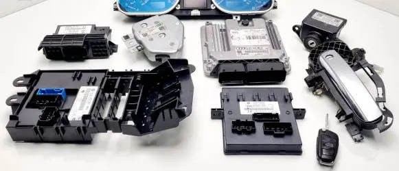 Audi A6 S6 C6 4F Engine ECU kit and lock set 554000731202 5550007301 4F0920901G