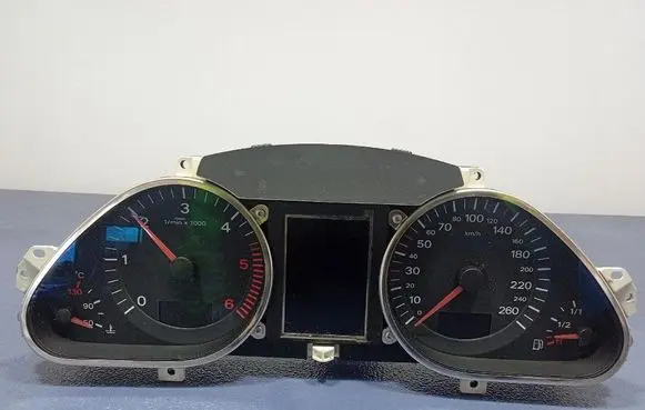 Audi A6 Allroad C6 Speedometer (instrument cluster) 4F0920931B