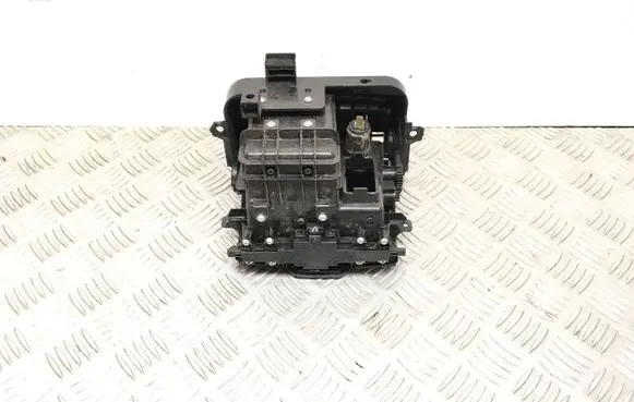Hyundai i40 Glove box central console 846353Z600 TB2571KF1 TB3321