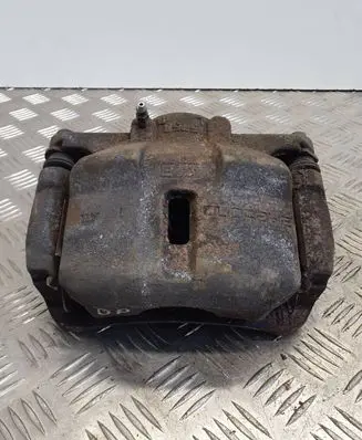Nissan Qashqai Front brake caliper
