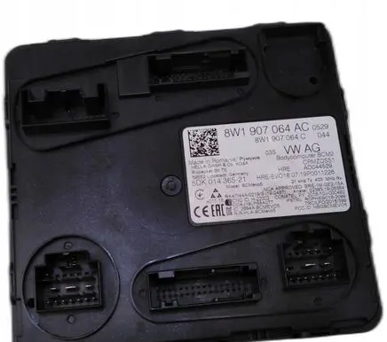 Audi A5 Comfort/convenience module 8W1907064AC