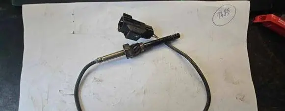 Volvo XC90 Exhaust gas temperature sensor 31370464 1351829901296