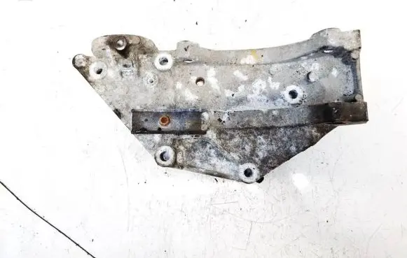 Citroen C5 Engine mounting bracket 9602367380