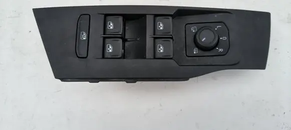 Volkswagen Polo VI Electric window control switch 2G1867255