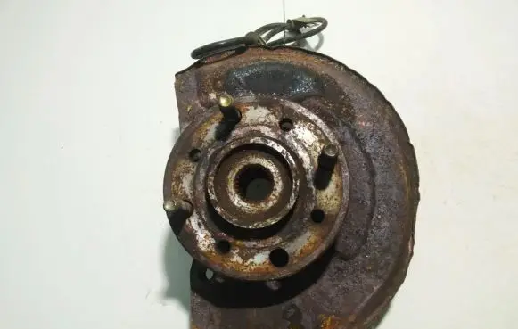 Mitsubishi Space Star Front wheel hub