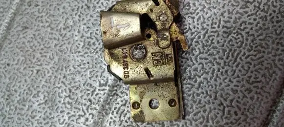 Opel Tigra A Tailgate/trunk/boot lock/catch/latch