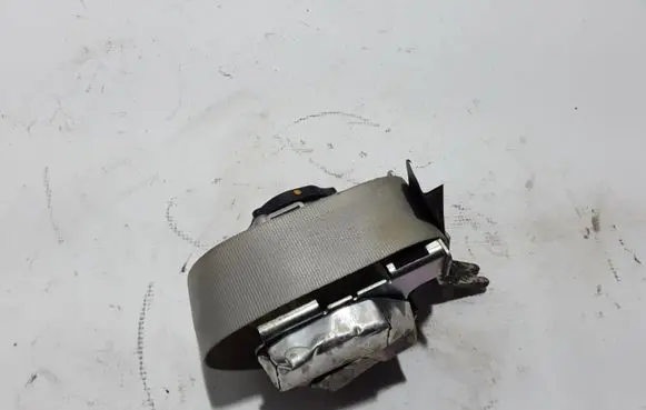 Volvo S90, V90 Rear seatbelt 39836047