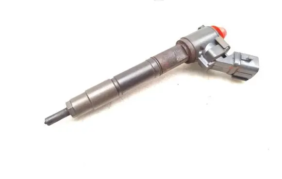 Volvo V40 Fuel injector VEA13-2370010-CAA VEA132370010CAA