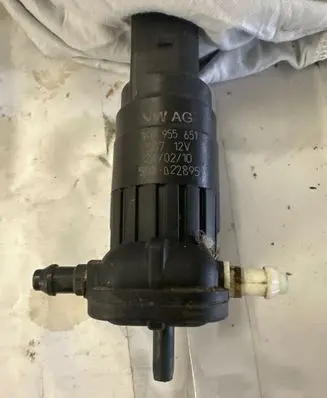 Volkswagen Tiguan Windscreen/windshield washer pump 503022895 1K6955651 SG712V