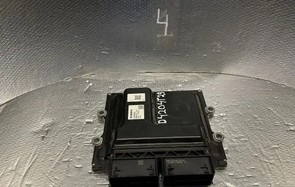 Volvo XC90 Engine control unit/module 32203481