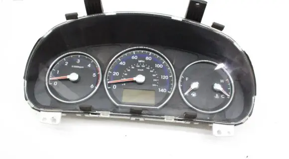 Hyundai Santa Fe Speedometer (instrument cluster) 940112B626