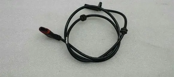Mercedes-Benz C W204 ABS rear brake sensor A2045400317