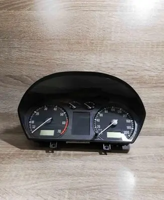 Skoda Fabia Mk1 (6Y) Speedometer (instrument cluster) 6Y0920870M