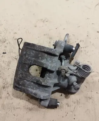 Mazda 3 II Rear brake caliper