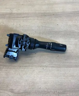 Toyota Verso Wiper control stalk 17f003