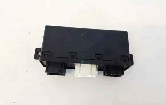 BMW 5 E39 Door control unit/module 61356904251 61.35-6904251