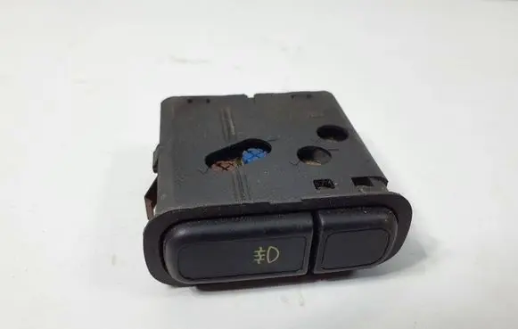 Fog light switch