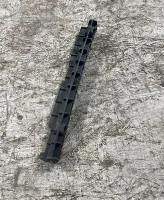 Audi A6 S6 C7 4G Front bumper mounting bracket 4G0807382A