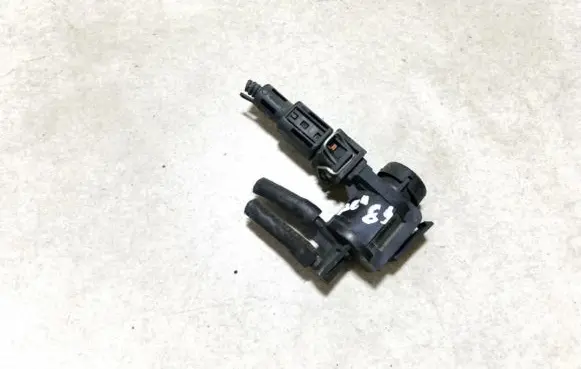 Audi A3 S3 8L Turbo solenoid valve 1j0906283a