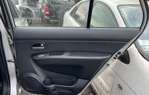 KIA Carens I Other interior part 